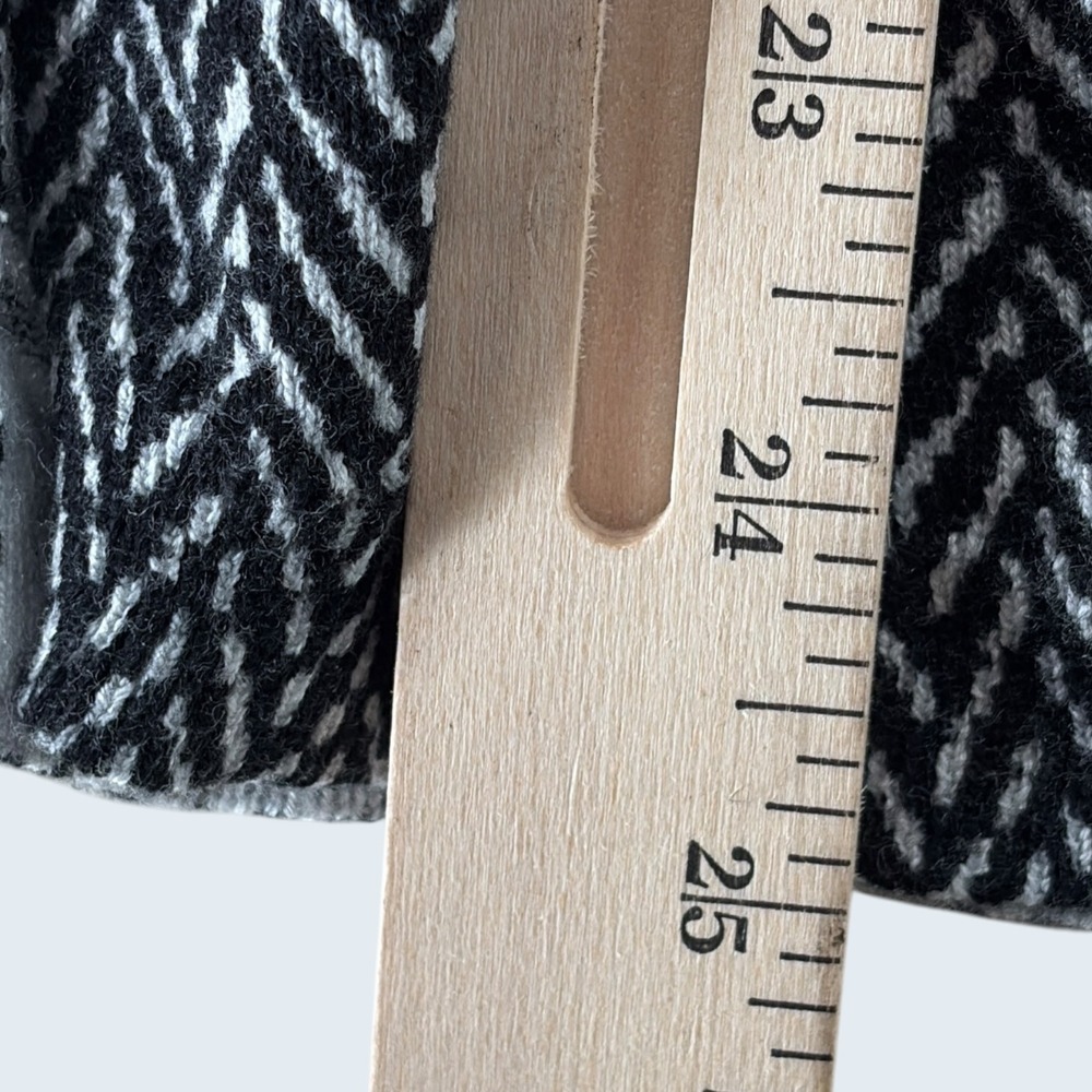 White‎ House Black Market Women's Sweater Size S Herringbone Elbow Patch - Picture 7 of 10